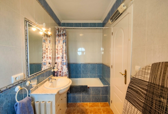 Resale - House - Orihuela Costa - La Florida