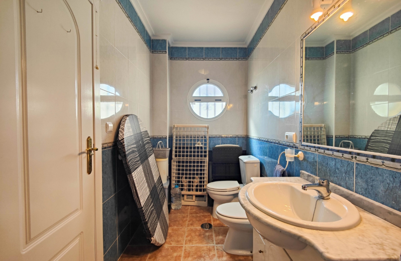 Resale - House - Orihuela Costa - La Florida