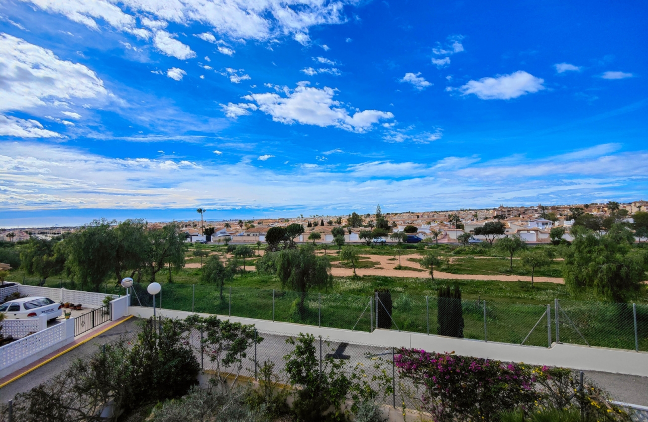 Resale - House - Orihuela Costa - La Florida