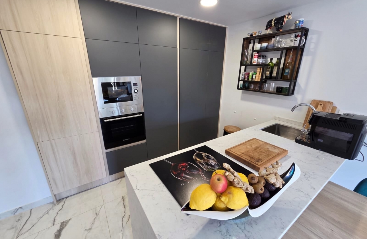 Resale - Apartment / flat - Orihuela Costa - Los Altos