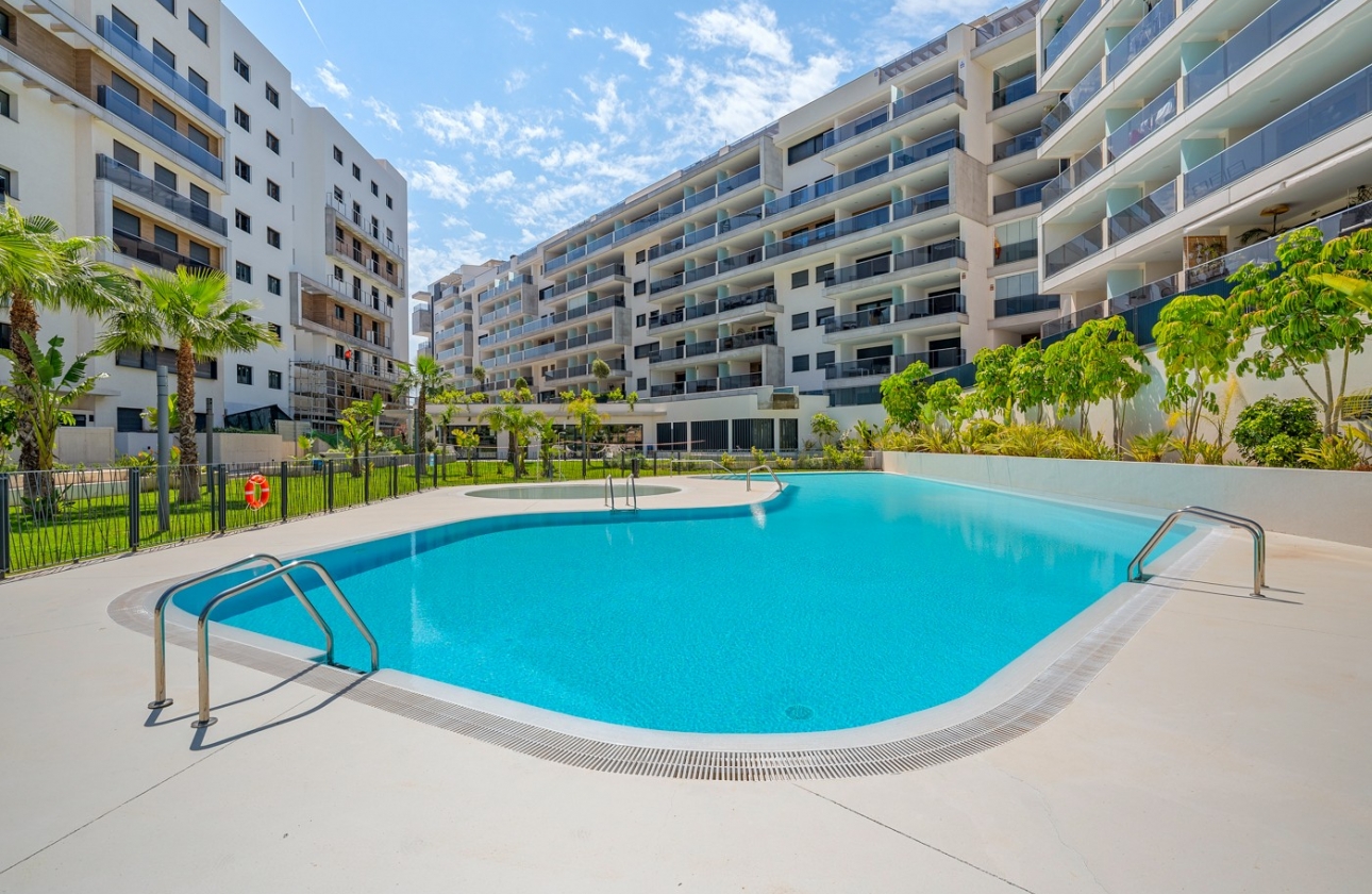 Herverkoop - Appartement / flat - Campoamor - Dehesa de campoamor