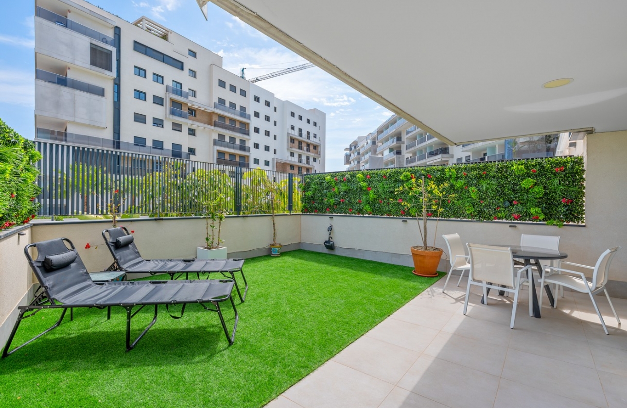 Herverkoop - Appartement / flat - Campoamor - Dehesa de campoamor