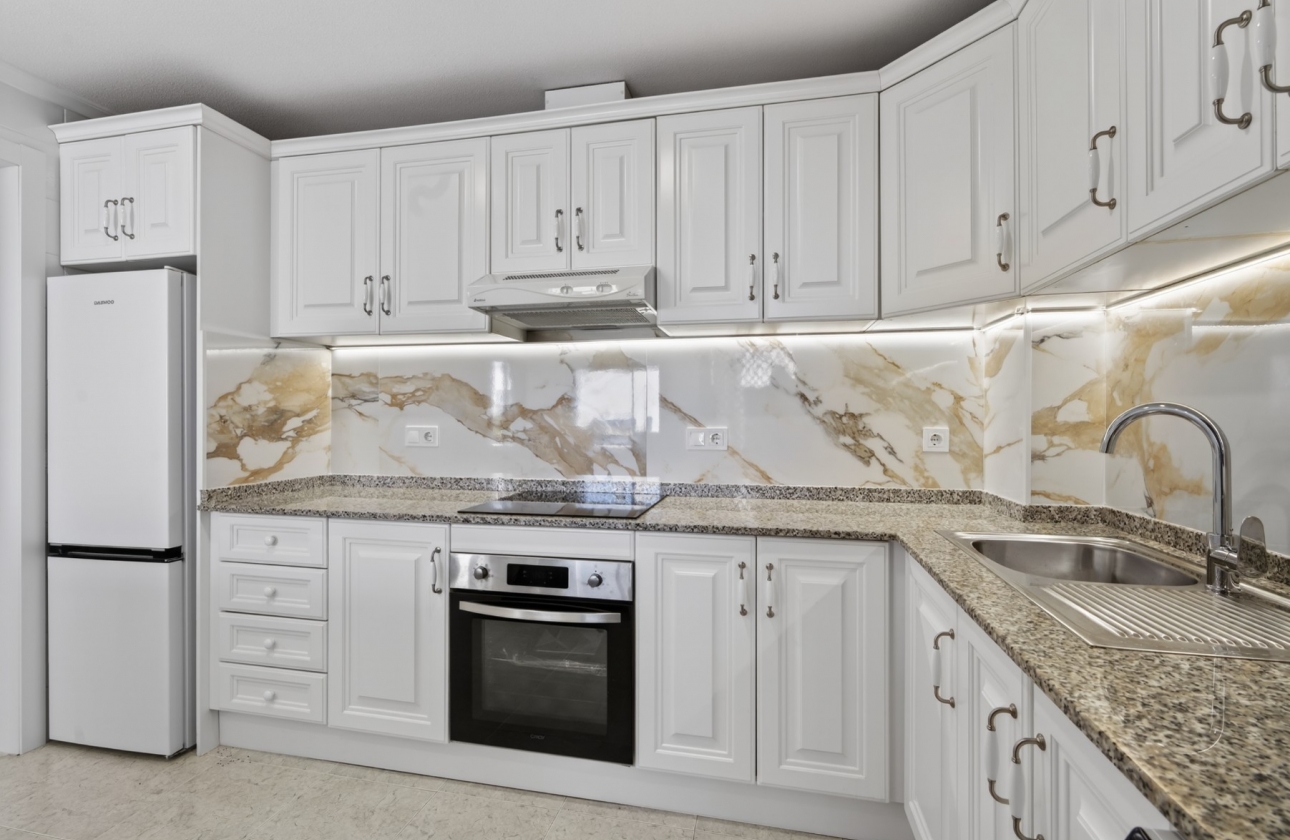 Resale - Apartment / flat - Orihuela Costa - Campoamor