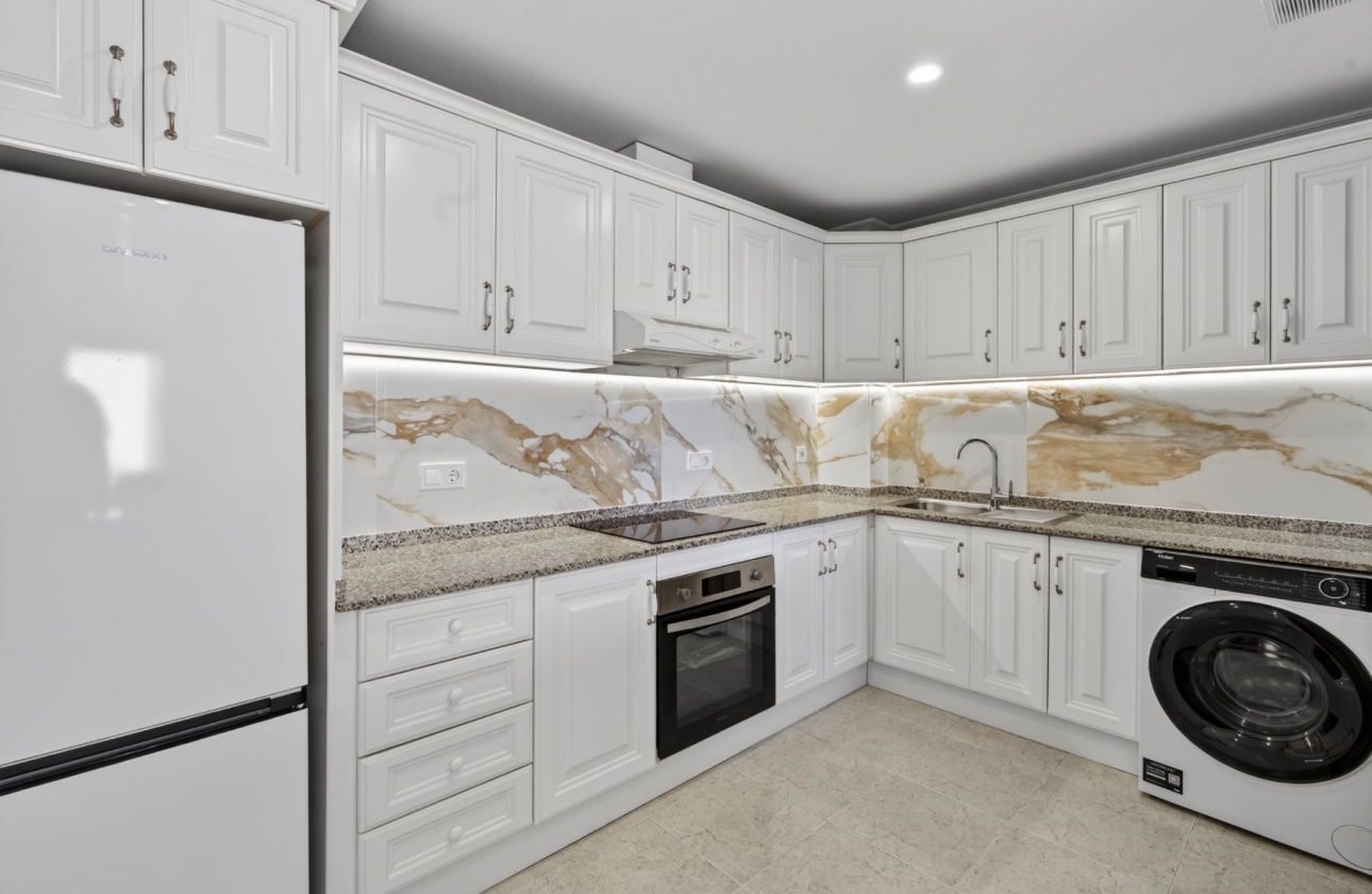Resale - Apartment / flat - Orihuela Costa - Campoamor
