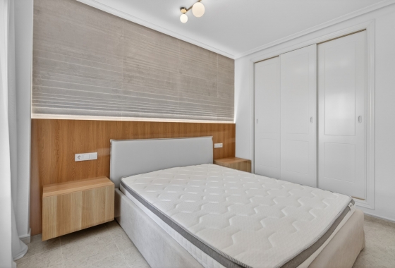 Resale - Apartment / flat - Orihuela Costa - Campoamor