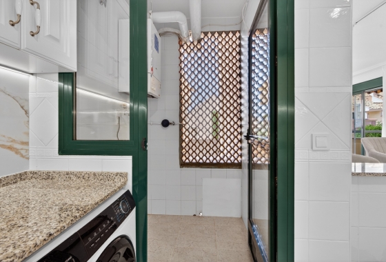 Resale - Apartment / flat - Orihuela Costa - Campoamor