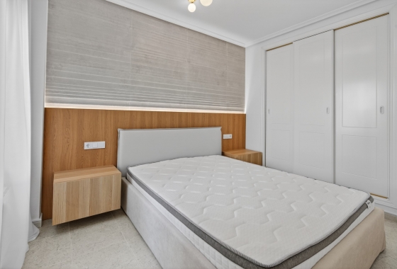 Resale - Apartment / flat - Orihuela Costa - Campoamor