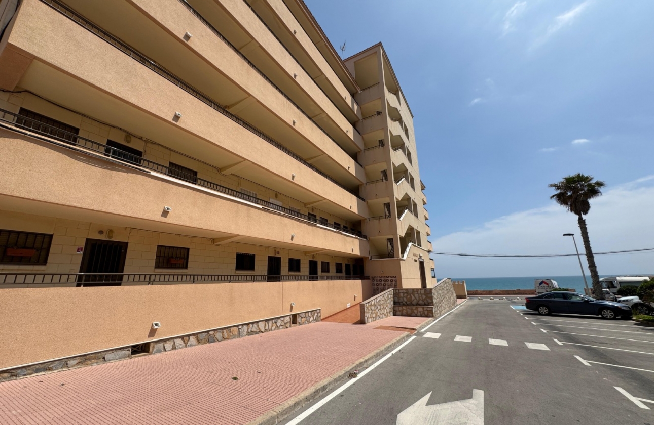 Resale - Apartment / flat - Torrevieja - Torrevieja>Cabo Cervera