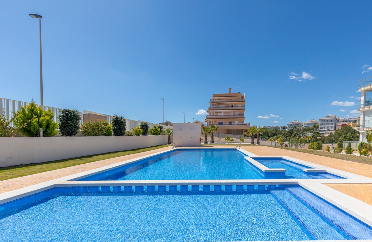 Reventa - Apartamento / piso - Orihuela Costa - Villamartín