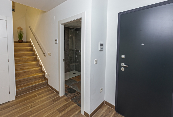 Resale - Villa - Los Montesinos