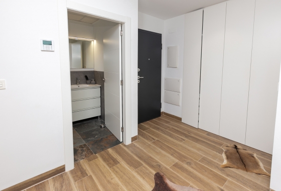 Resale - Villa - Los Montesinos