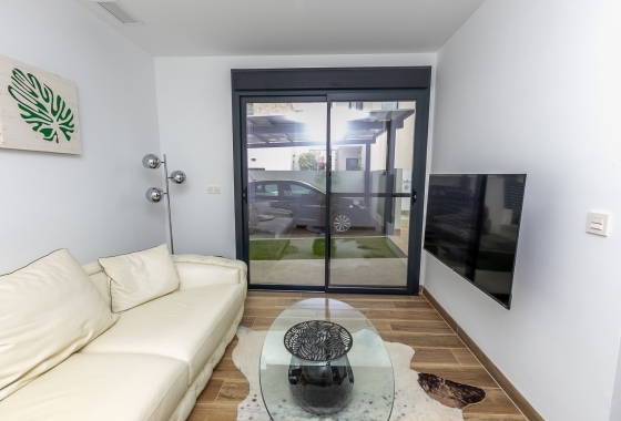 Resale - Villa - Los Montesinos