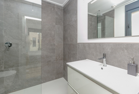 Resale - Villa - Los Montesinos