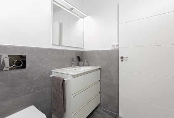 Resale - Villa - Los Montesinos
