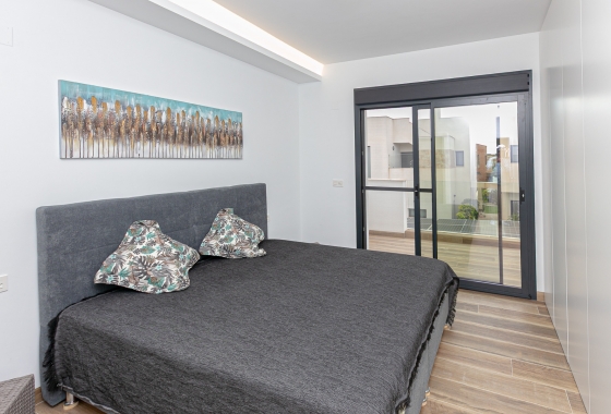 Resale - Villa - Los Montesinos
