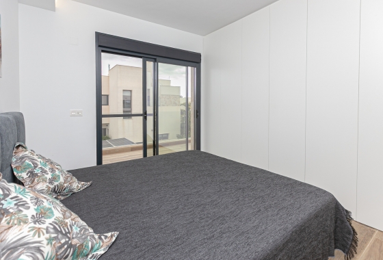 Resale - Villa - Los Montesinos