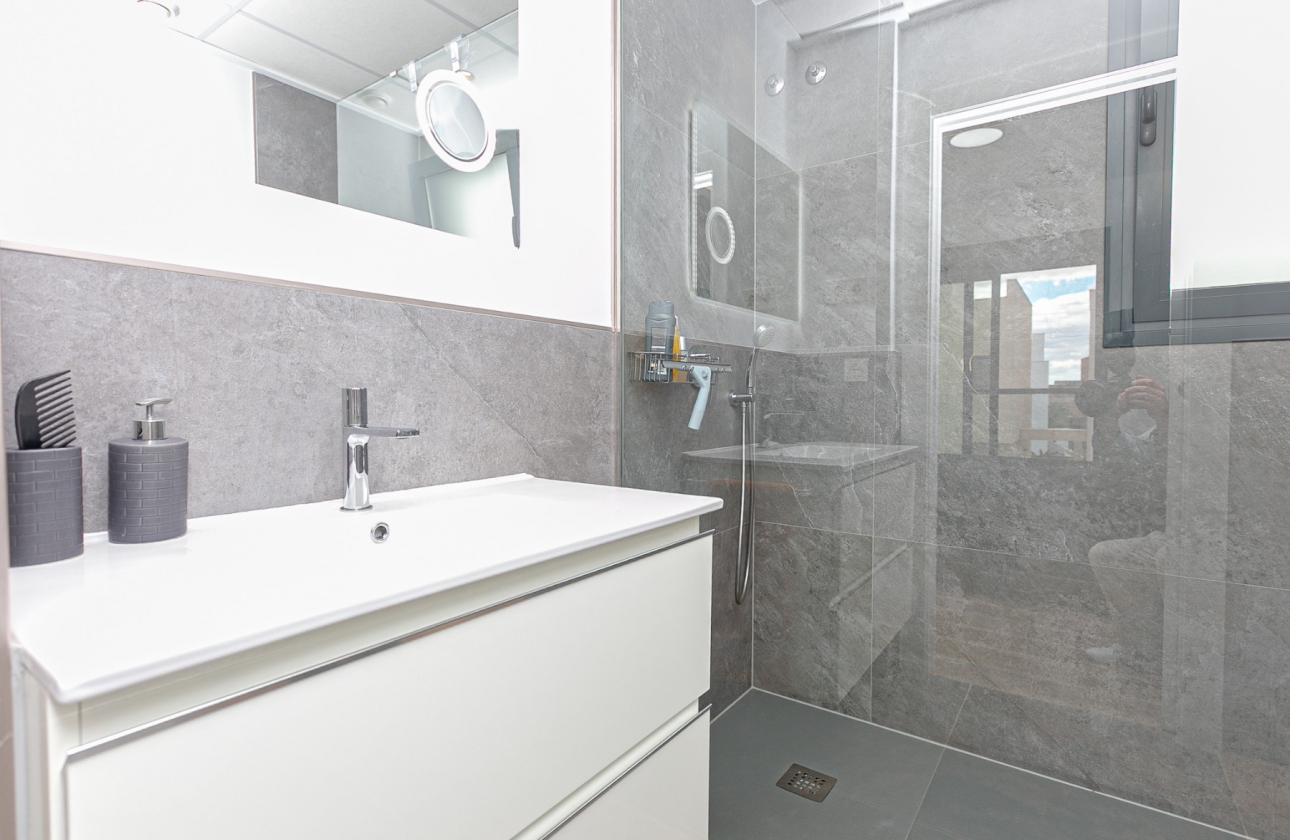 Resale - Villa - Los Montesinos