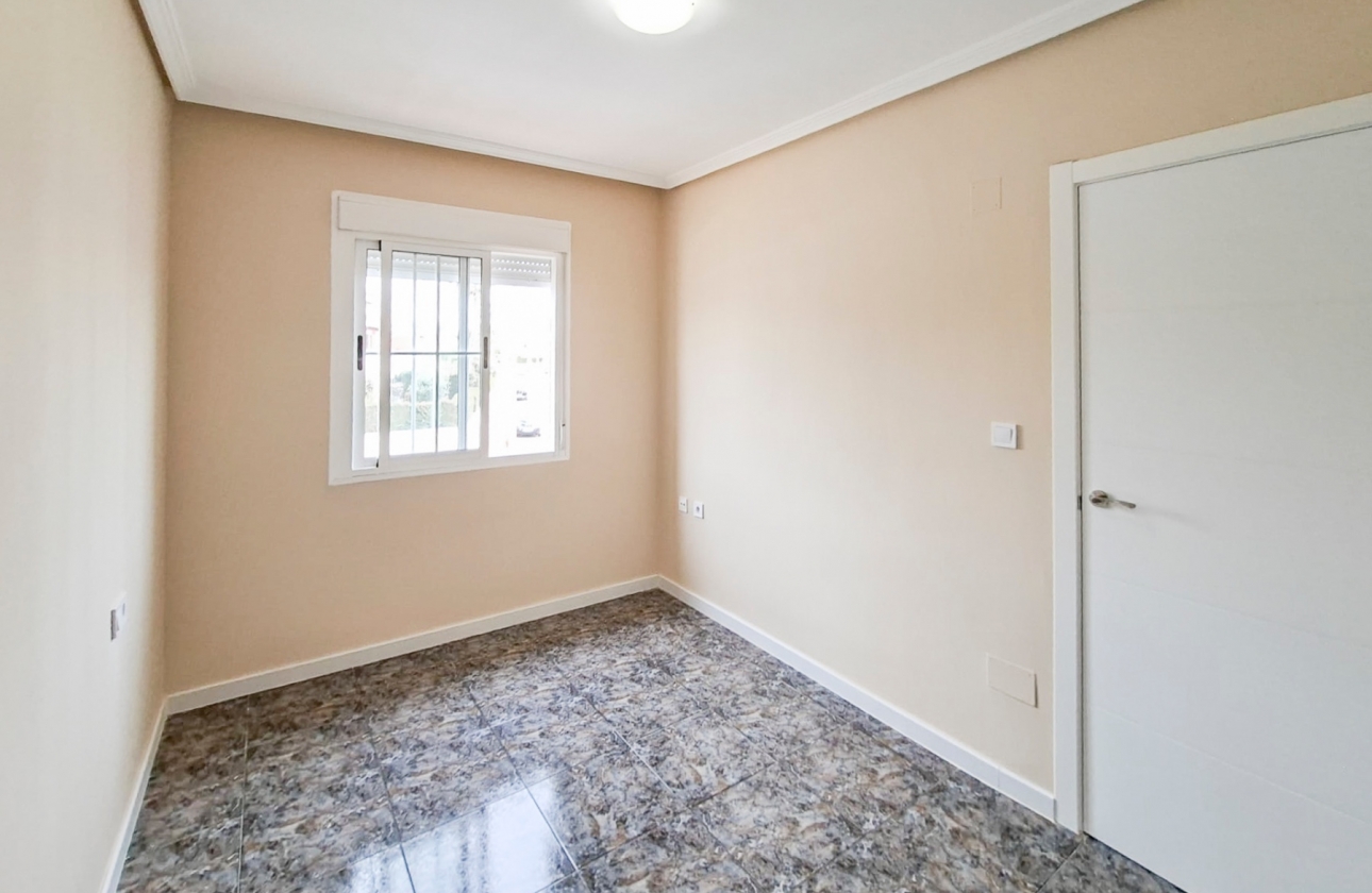 Reventa - Casa - Orihuela Costa