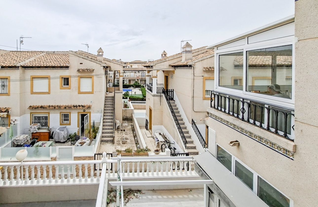Reventa - Casa - Orihuela Costa
