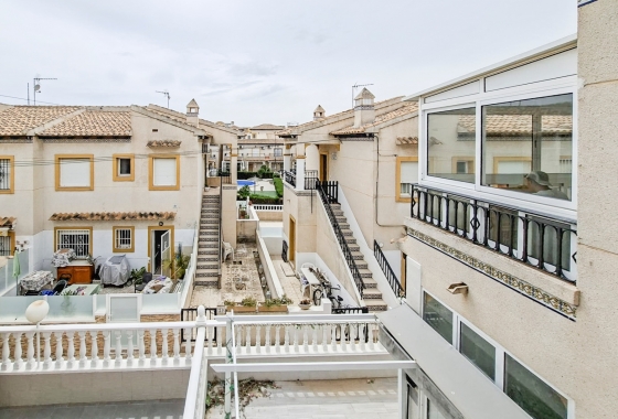 Reventa - Casa - Orihuela Costa