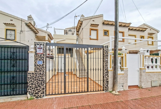 Reventa - Casa - Orihuela Costa