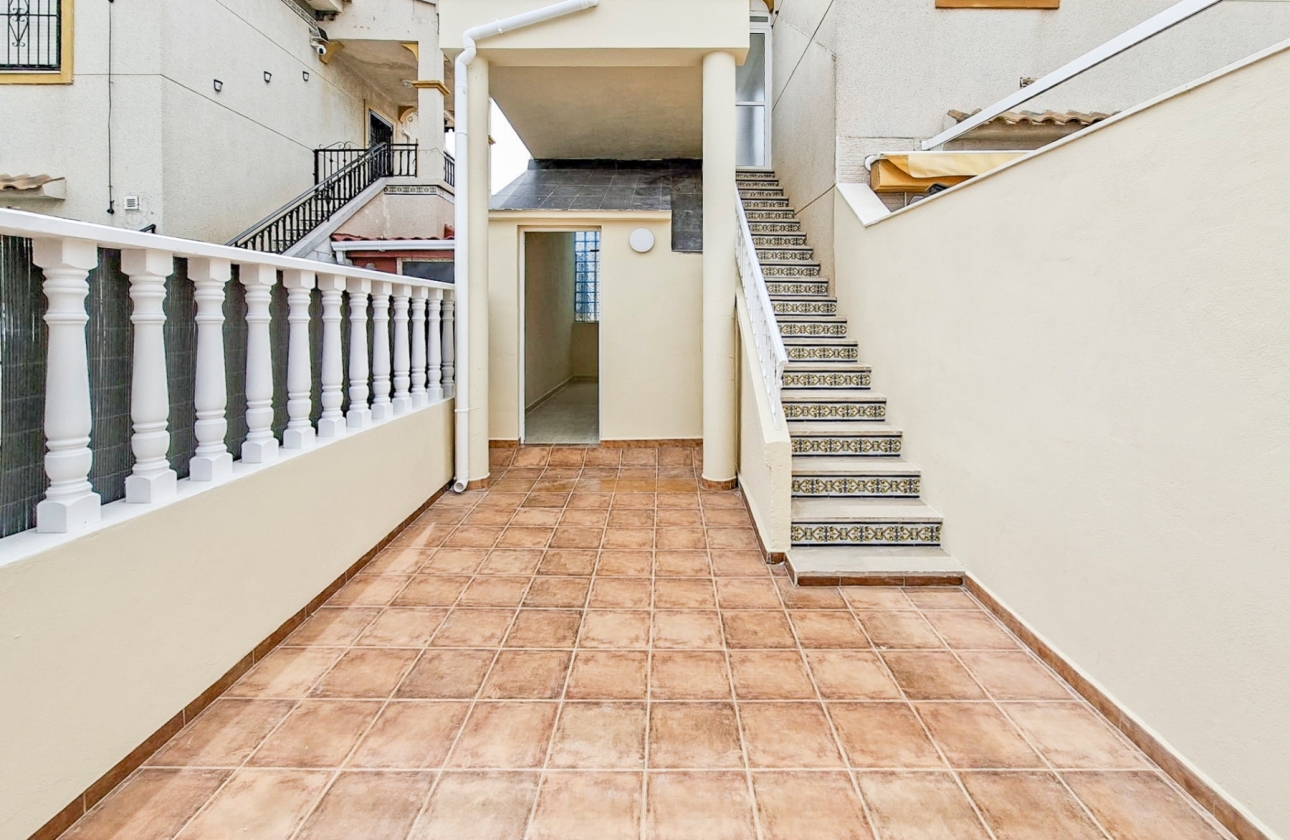 Reventa - Casa - Orihuela Costa