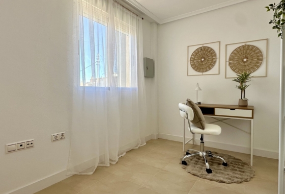 Wiederverkauf - Wohnung - Torrevieja