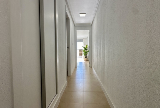Wiederverkauf - Wohnung - Torrevieja