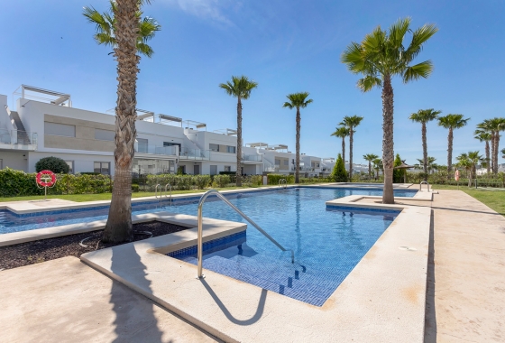 Resale - Apartment / flat - Vistabella Golf