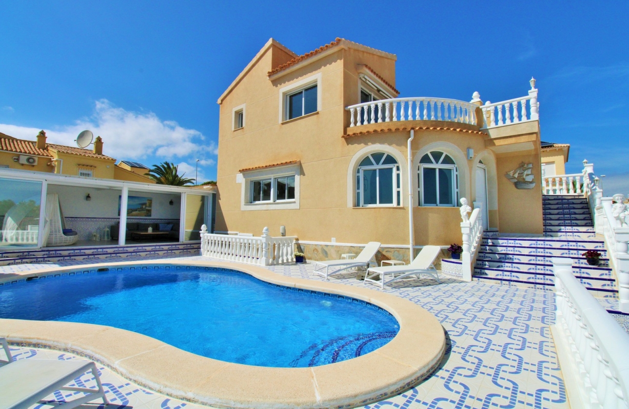 Revente - Villa - Villamartin