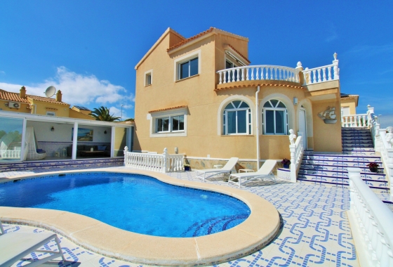 Revente - Villa - Villamartin