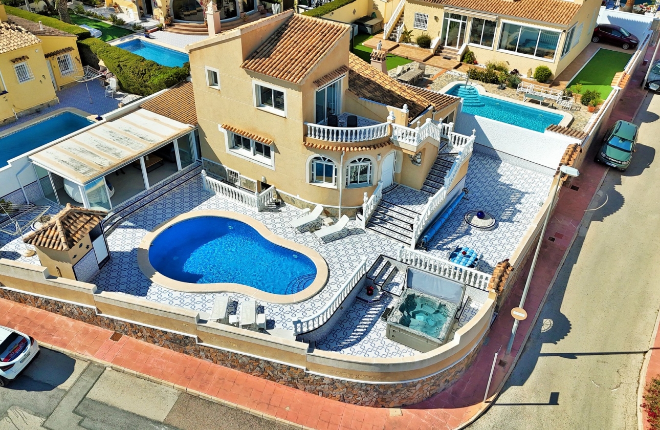 Revente - Villa - Villamartin