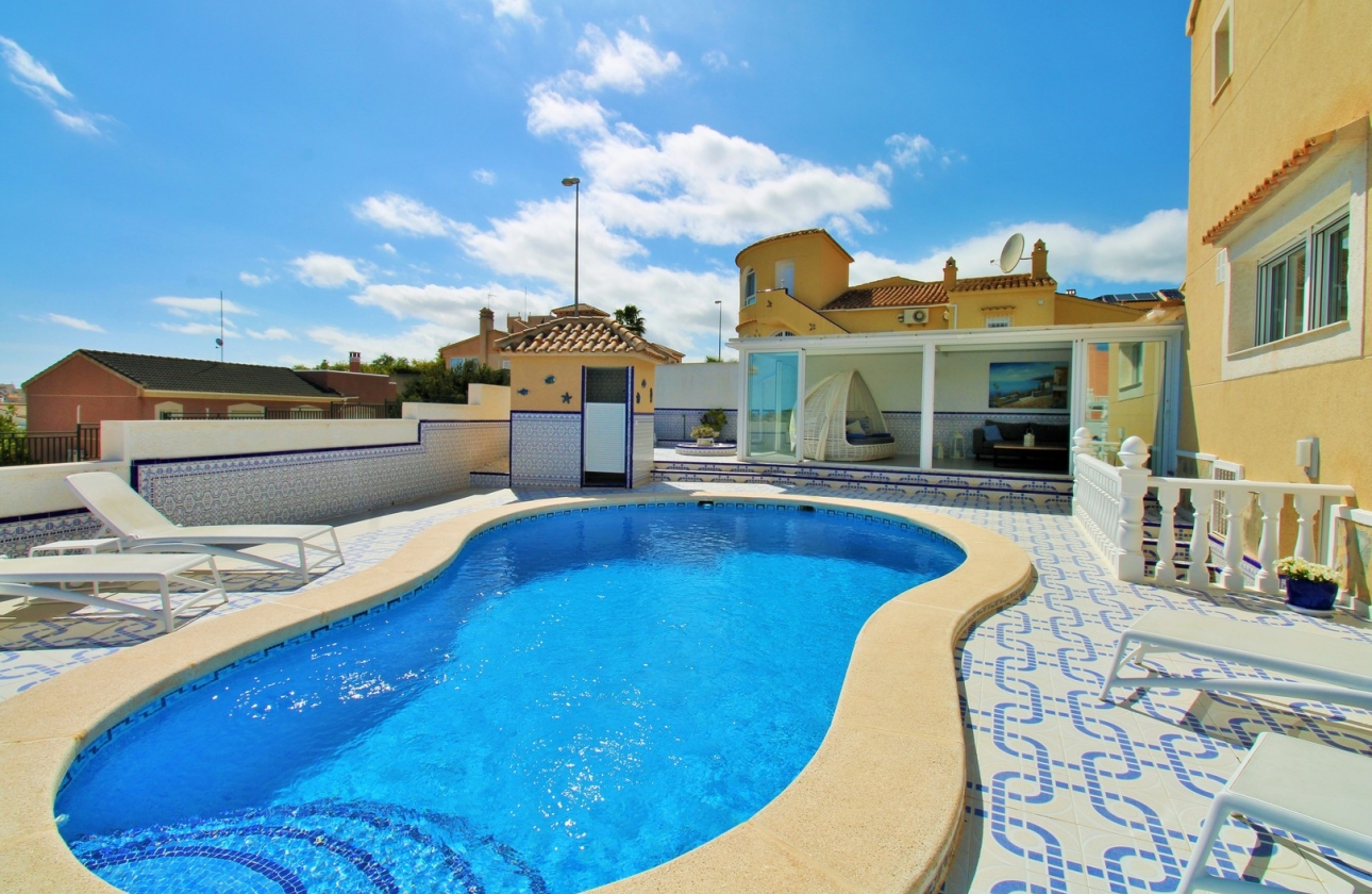 Revente - Villa - Villamartin