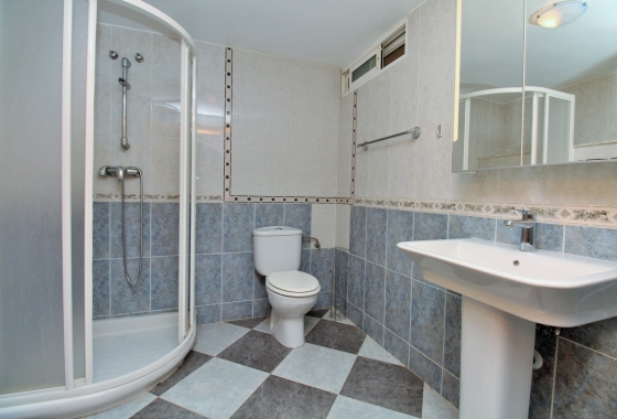Revente - Villa - Villamartin