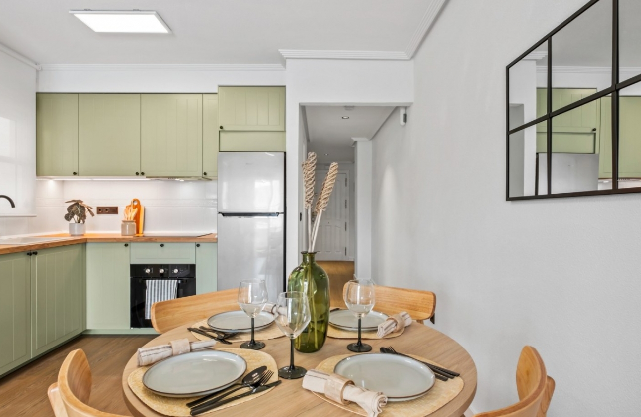 Resale - Apartment / flat - Orihuela Costa - La Florida