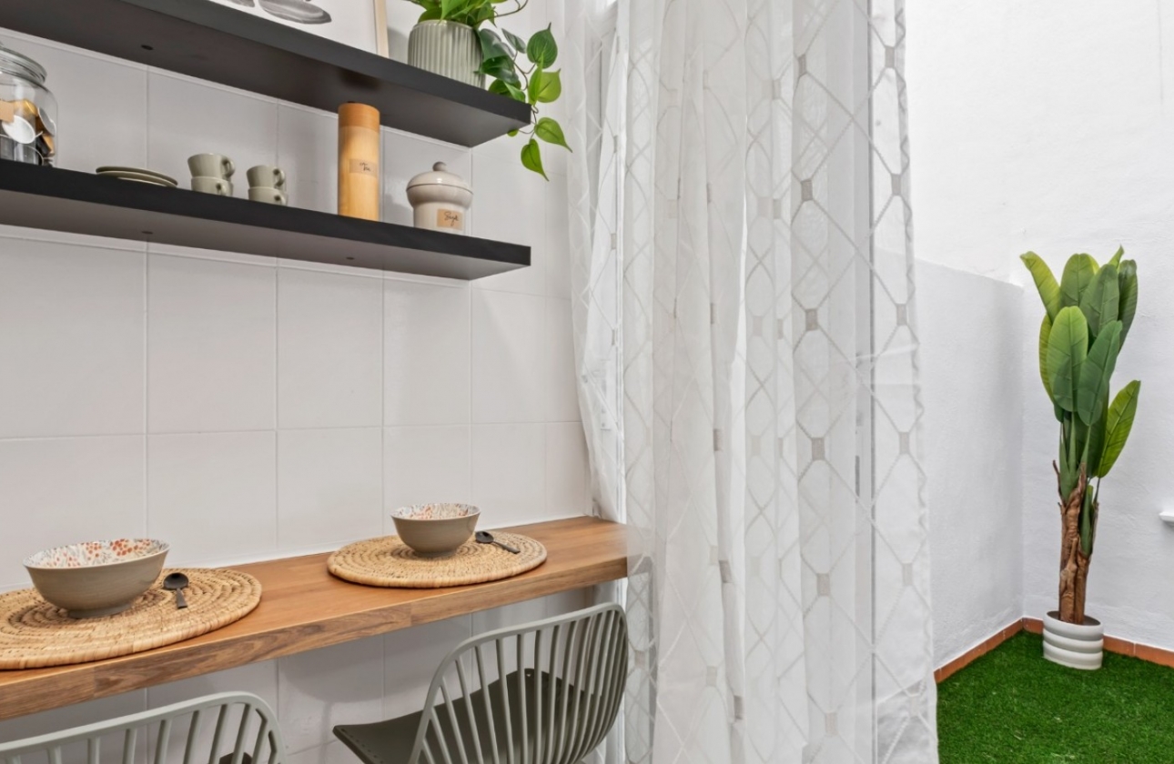 Resale - Apartment / flat - Orihuela Costa - La Florida
