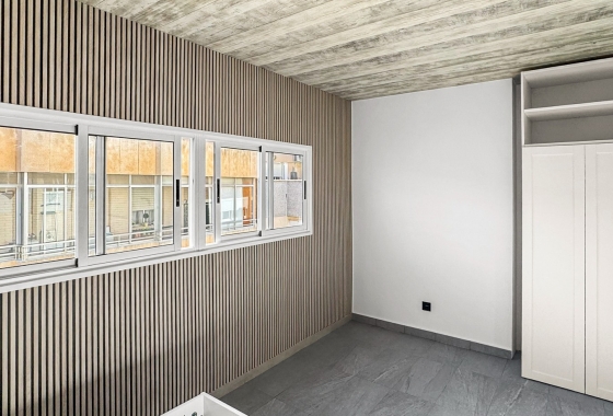 Resale - Apartment / flat - Torrevieja