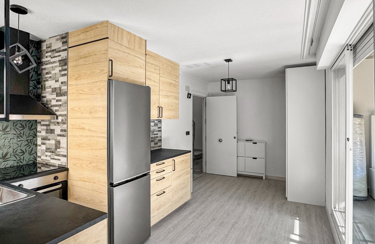 Resale - Apartment / flat - Torrevieja