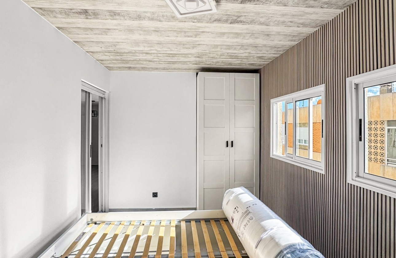 Resale - Apartment / flat - Torrevieja