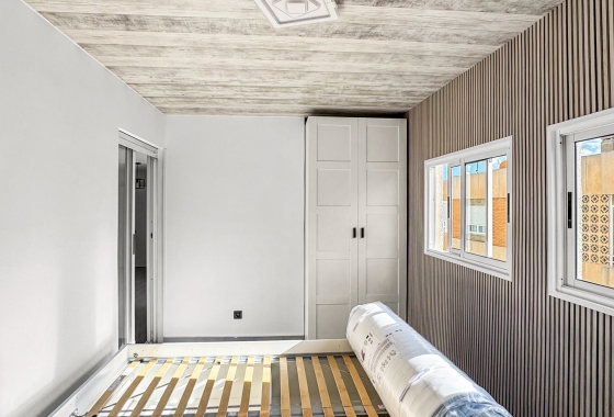 Resale - Apartment / flat - Torrevieja