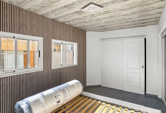 Resale - Apartment / flat - Torrevieja