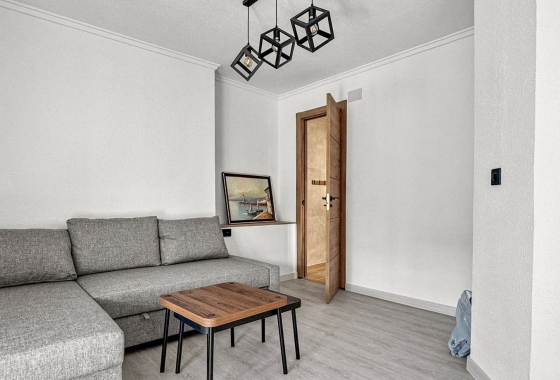 Resale - Apartment / flat - Torrevieja