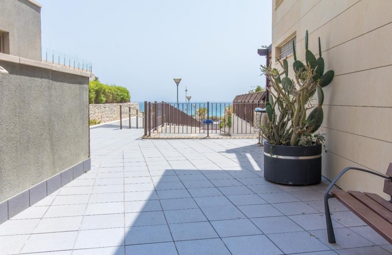 Reventa - Apartamento / piso - Arenales del Sol - Los Arenales del Sol