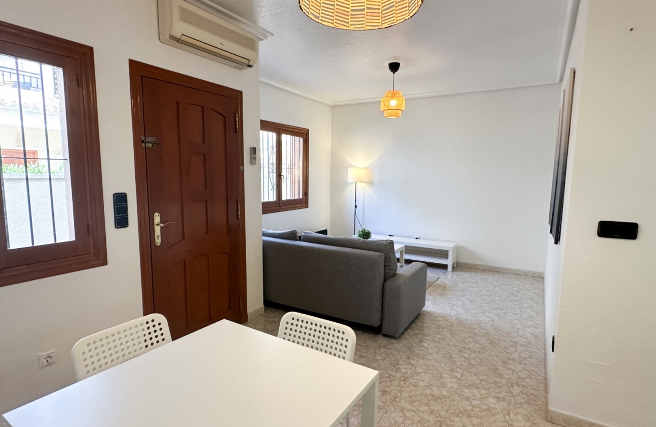 Resale - Apartment / flat - Orihuela Costa - Playa Flamenca