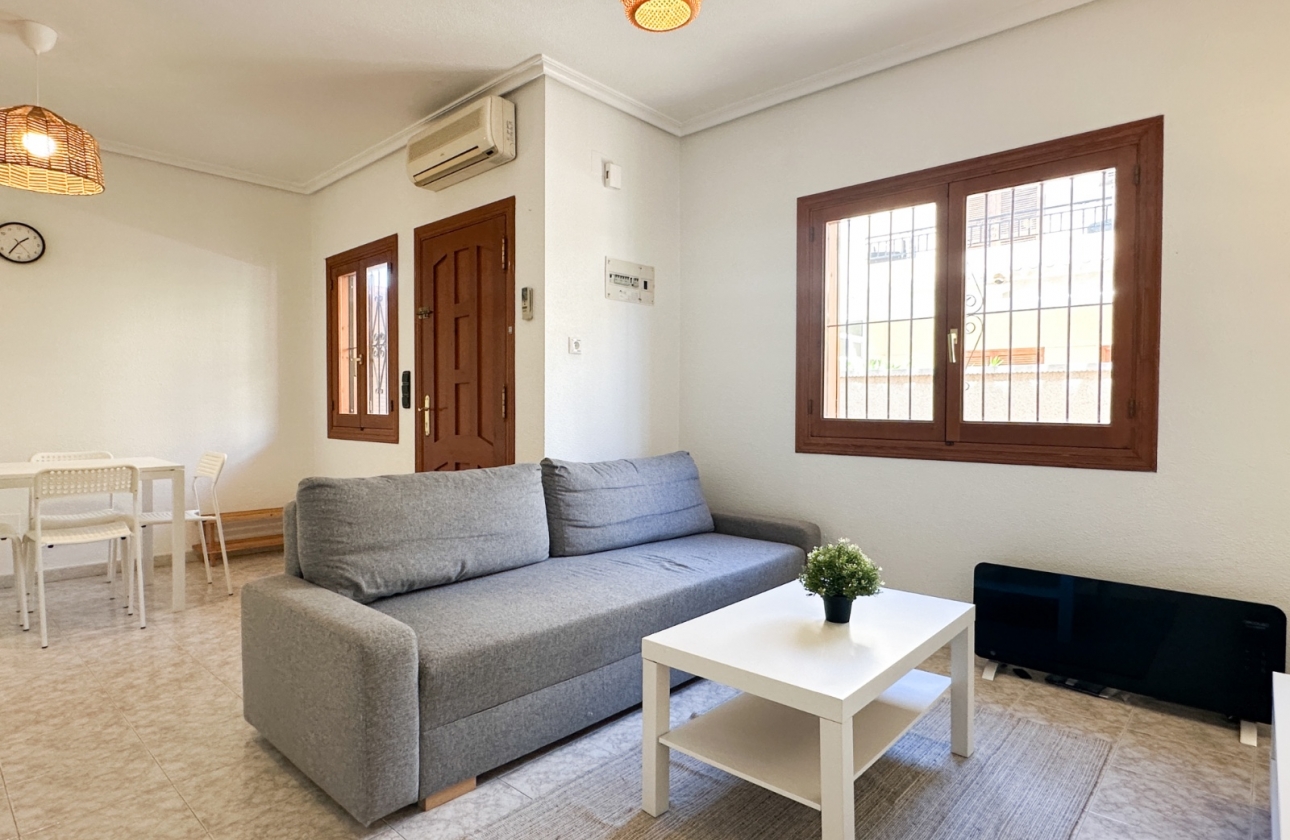 Resale - Apartment / flat - Orihuela Costa - Playa Flamenca
