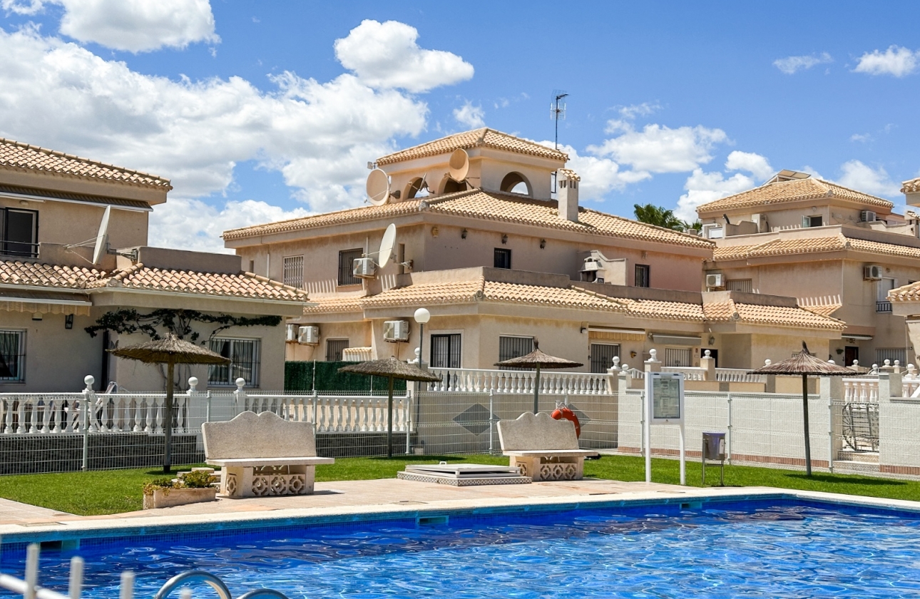 Resale - Apartment / flat - Orihuela Costa - Playa Flamenca