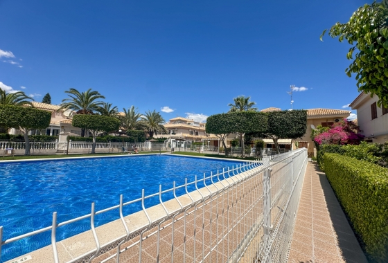 Resale - Apartment / flat - Orihuela Costa - Playa Flamenca