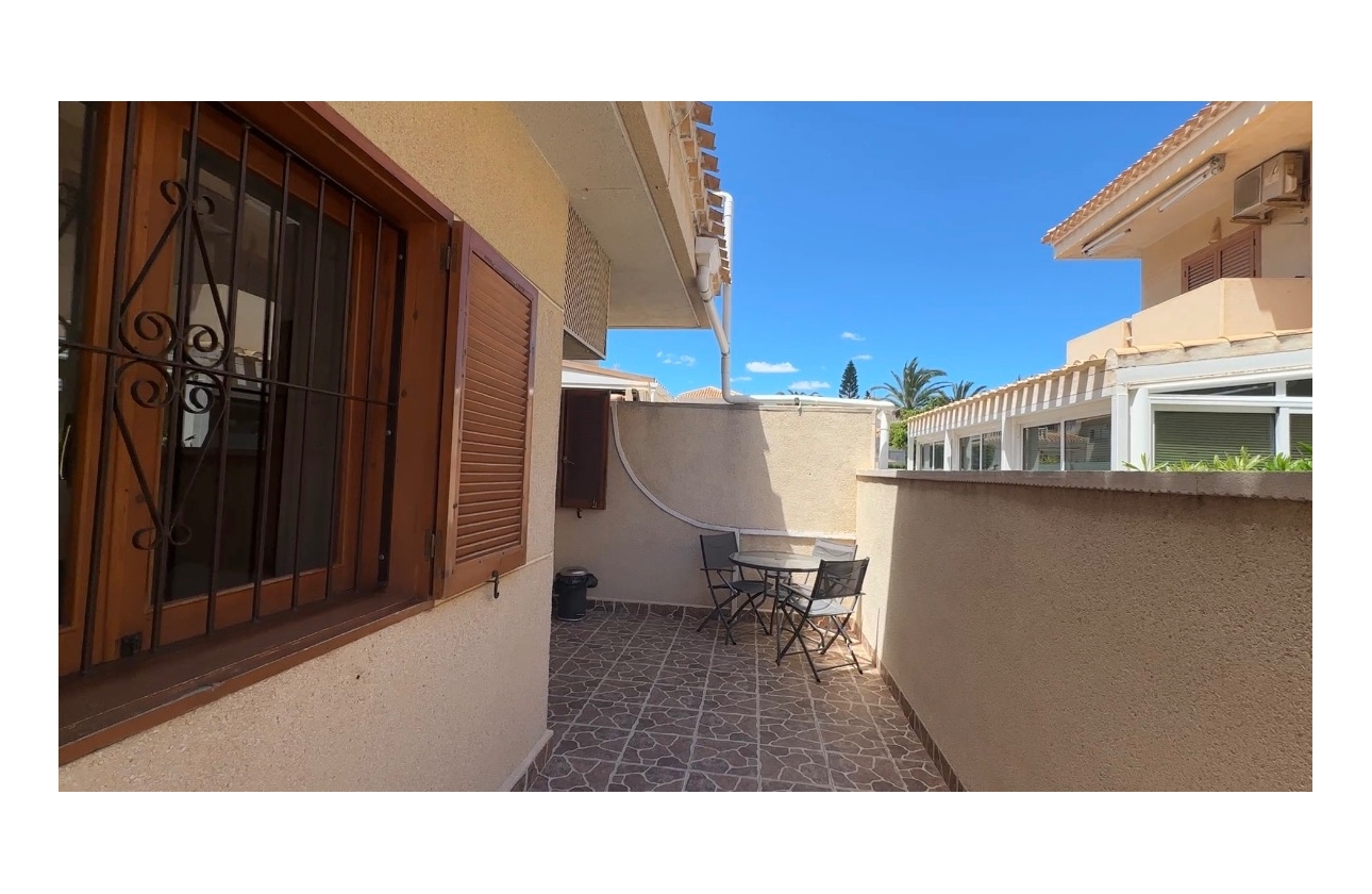 Resale - Apartment / flat - Orihuela Costa - Playa Flamenca