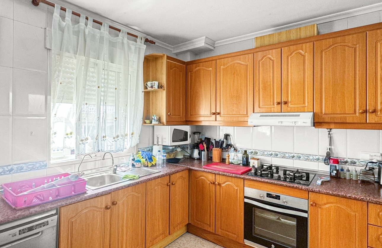 Reventa - Apartamento / piso - Orihuela Costa - Los Almendros-La Florida
