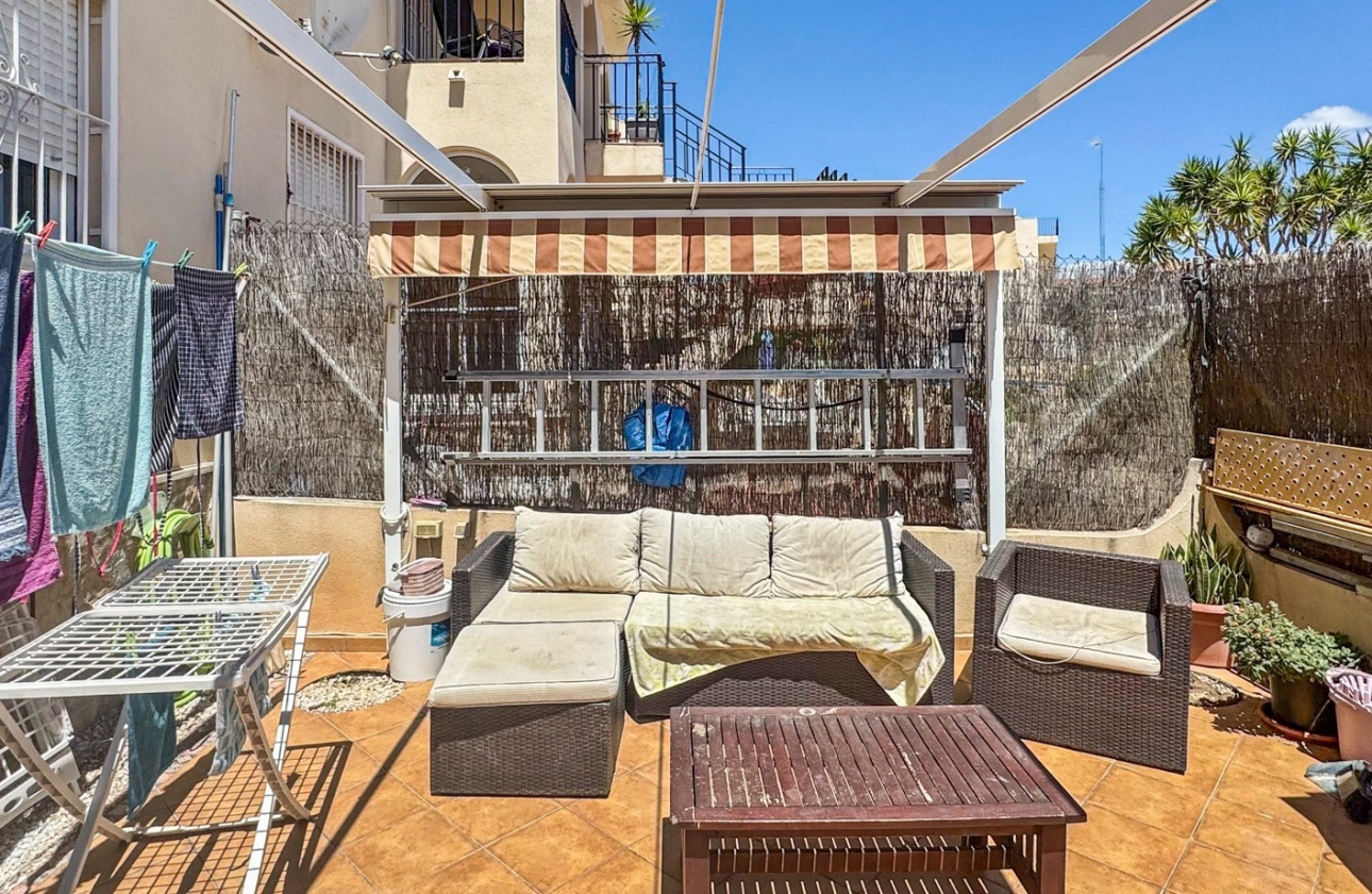 Reventa - Apartamento / piso - Orihuela Costa - Los Almendros-La Florida